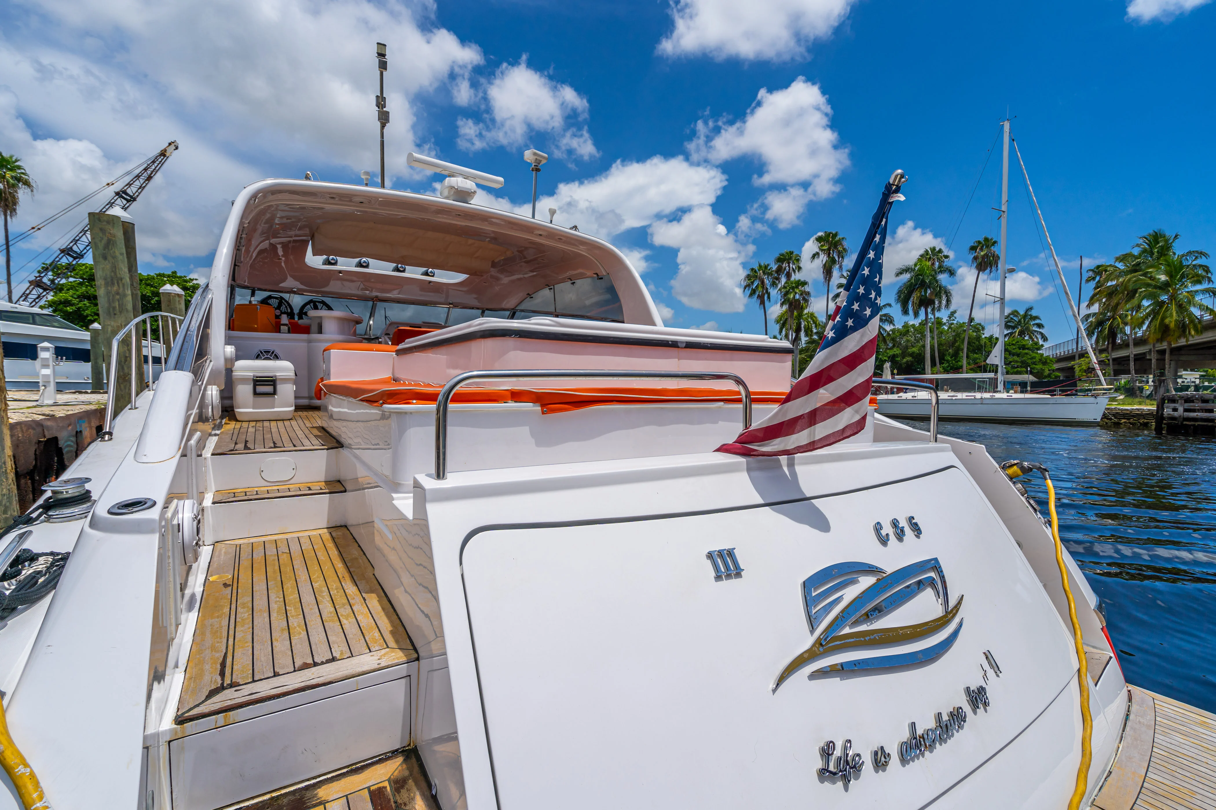 85ft Baia swim platform access